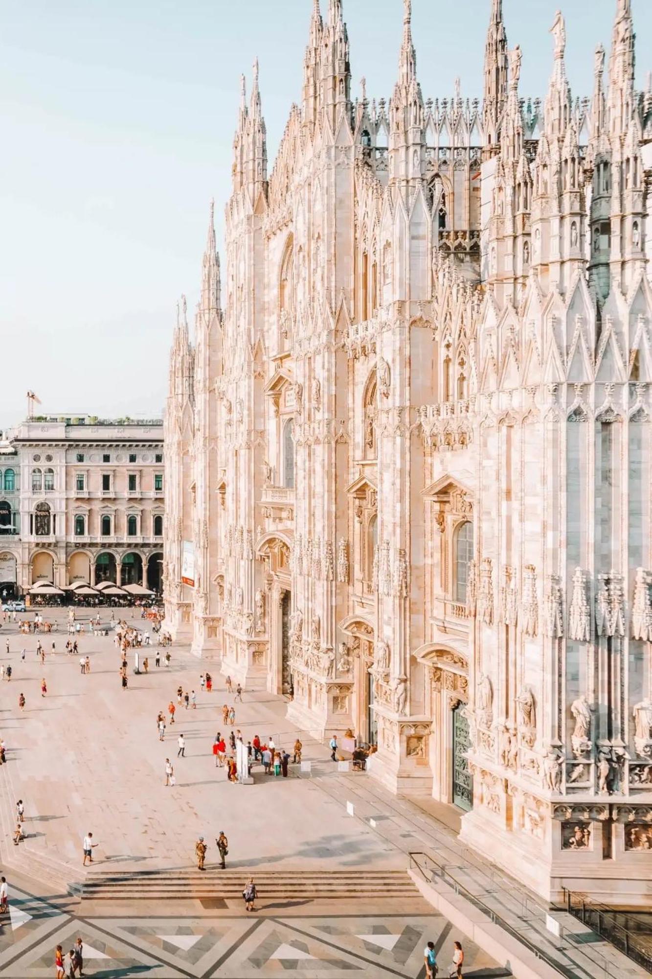 The Boutique Houses - Iconic Suite In Galleria Duomo With Private Parking Milaan Buitenkant foto