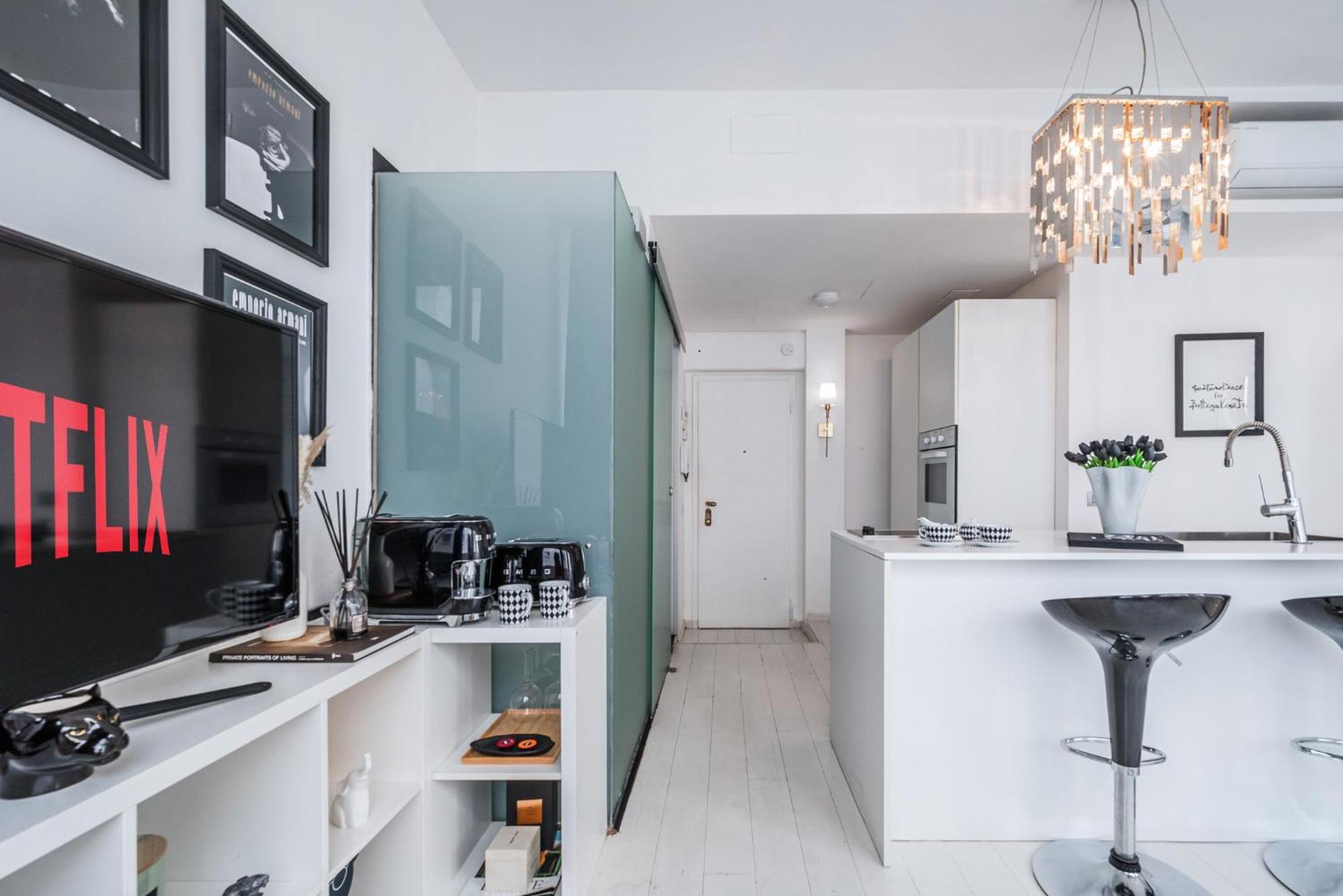 The Boutique Houses - Iconic Suite In Galleria Duomo With Private Parking Milaan Buitenkant foto